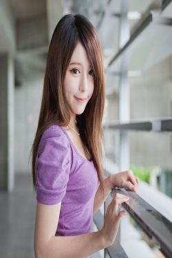 中韩足球比赛2比0